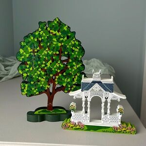 Shelia’s Accessories - Gazebo and Tree